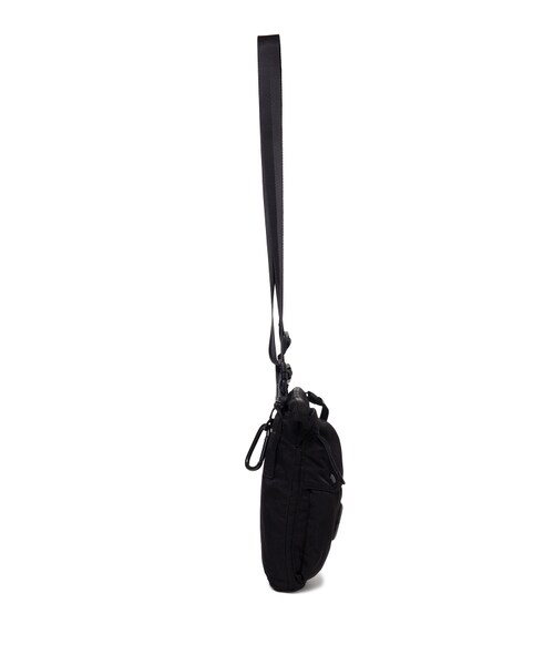 C.P. COMPANY（シーピーカンパニー）の「NYLON B CROSSBODY POUCH（バッグ・メンズ・BLACK/01・F）」の4枚目の写真