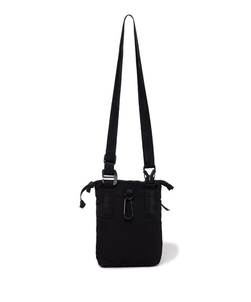 C.P. COMPANY（シーピーカンパニー）の「NYLON B CROSSBODY POUCH（バッグ・メンズ・BLACK/01・F）」の3枚目の写真