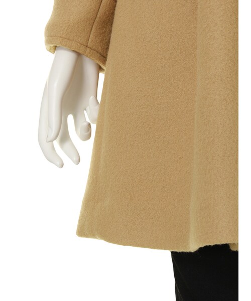 dazzlin（ダズリン）の「【W】襟ファー付きウエストリボンガーリーコート（ジャケット/アウター・レディース・オフホワイト/グレー/ベージュ・S/M）」の9枚目の写真