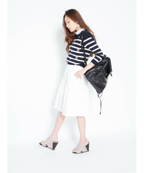 dazzlin（ダズリン）の「【goods】FOLDレザーリュック（バッグ・レディース・ホワイト/ブラック・F）」の4枚目の写真