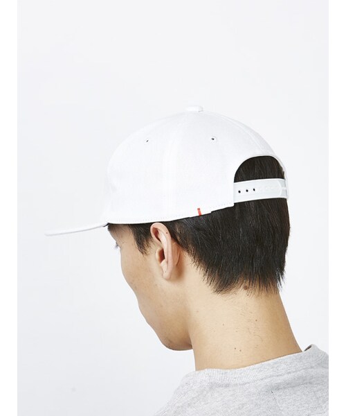 WHIZLIMITED（ウィズリミテッド）の「EMBLEM CAP（帽子・WHT/NAV/BLK・F）」の3枚目の写真