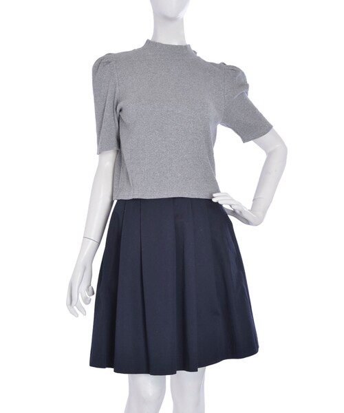 dazzlin（ダズリン）の「【W】バックリボンタートルトップス（トップス・レディース・オフホワイト/グレー/ピンク/ブルー・F）」の2枚目の写真