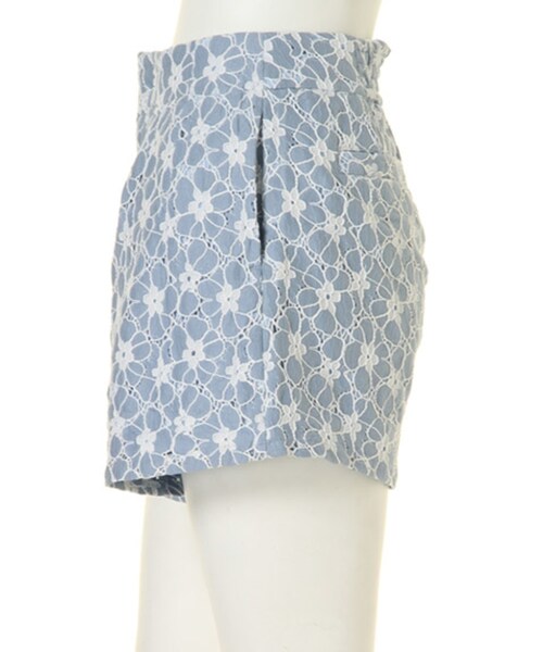 dazzlin（ダズリン）の「フラワーレースハイウエストSPT（パンツ・レディース・オフホワイト/ブラック/ブルー・S/M）」の6枚目の写真