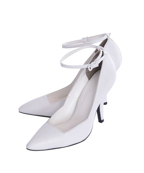 EMODA(エモダ)の「Marlene pincurveパンプス(シューズ・レディース・ホワイト/ブラック/オレンジ/アイスブルー・S/M/L/XL)」の1枚目の写真