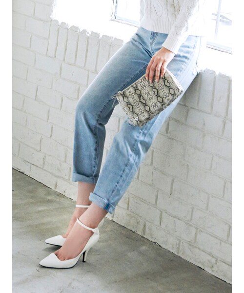 EMODA(エモダ)の「Marlene pincurveパンプス(シューズ・レディース・ホワイト/ブラック/オレンジ/アイスブルー・S/M/L/XL)」の6枚目の写真