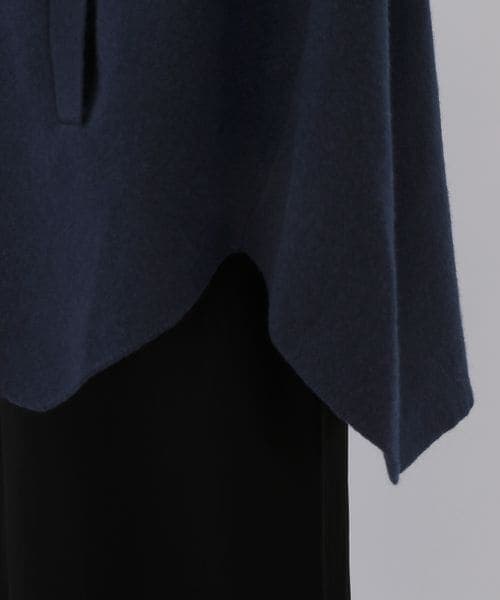 A part by（アパートバイ）の「カシミヤニットシャツテール