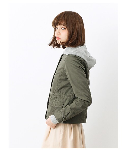 earth music&ecology(アースミュージックアンドエコロジー)の「<サイズコンシェルジュ>3Wayミリタリーブルゾン(ブルゾン ・レディース・カーキ/ネイビー・L)」の2枚目の写真