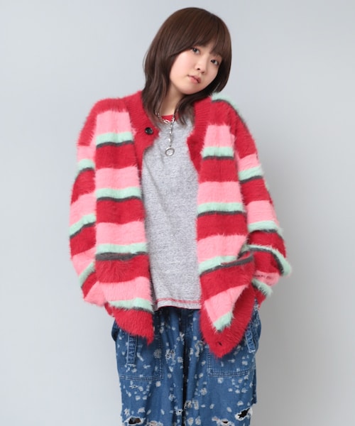 RNA（アールエヌエー）の「早トク10倍【11月下旬納期】K2660 シャギーボーダールーズカーディガン（トップス・レディース・レッド/ラベンダー）」の3枚目の写真