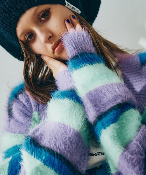 RNA（アールエヌエー）の「早トク10倍【11月下旬納期】K2660 シャギーボーダールーズカーディガン（トップス・レディース・レッド/ラベンダー）」の11枚目の写真