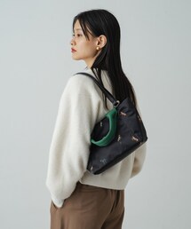 russet（ラシット）の「【馬柄に新デザインが登場】ダブル