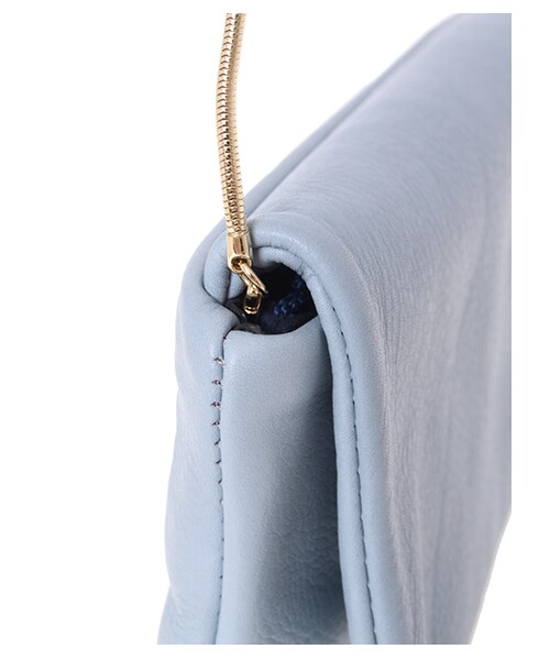 L'ATELIER FENETRE(ラトリエ フネートル)の「sm leather pochette(バッグ・ポーチ・レディース・サックスブルー・F)」の6枚目の写真