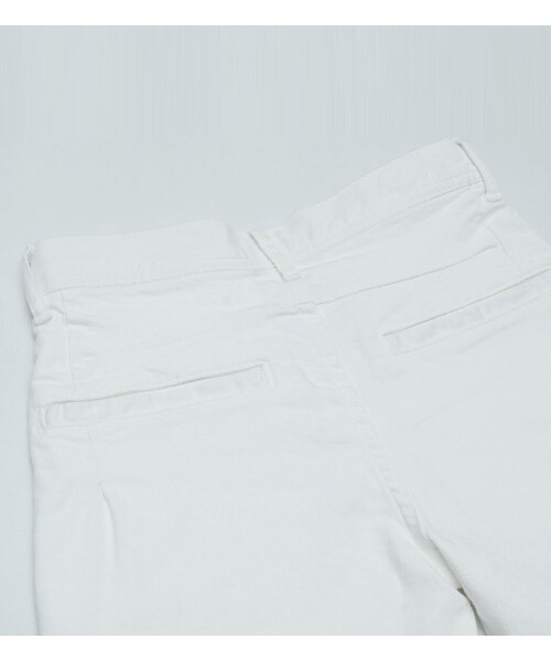 KATHARINE HAMNETT LONDON （キャサリンハムネットロンドン）の「COATING STRETCH DENIM（パンツ・メンズ・ホワイト・S/M/L）」の8枚目の写真