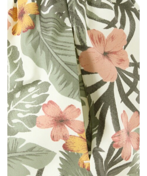 dazzlin（ダズリン）の「【dazzlin】トロピカルボンディングショートパンツ（パンツ・レディース・ホワイト/ネイビー・S/M）」の8枚目の写真