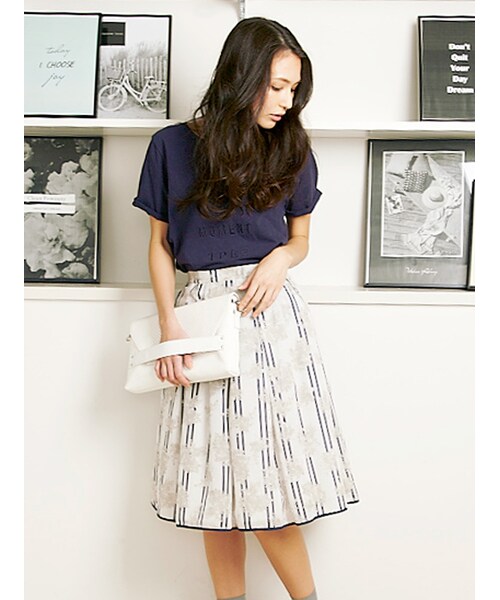 MERCURYDUO(マーキュリーデュオ)の「【DUO】 フラワーストライプギャザースカート(スカート・レディース・ベビーピンク/ライトイエロー/ネイビー/ラベンダー・F)」の10枚目の写真