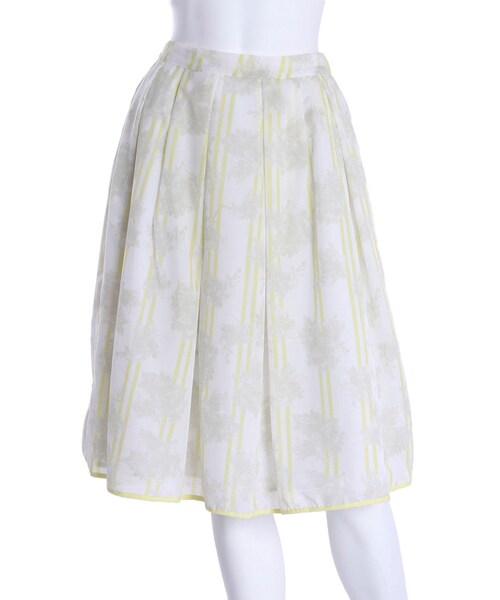 MERCURYDUO(マーキュリーデュオ)の「【DUO】 フラワーストライプギャザースカート(スカート・レディース・ベビーピンク/ライトイエロー/ネイビー/ラベンダー・F)」の2枚目の写真