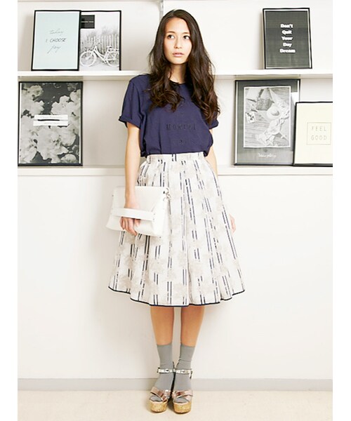 MERCURYDUO(マーキュリーデュオ)の「【DUO】 フラワーストライプギャザースカート(スカート・レディース・ベビーピンク/ライトイエロー/ネイビー/ラベンダー・F)」の9枚目の写真