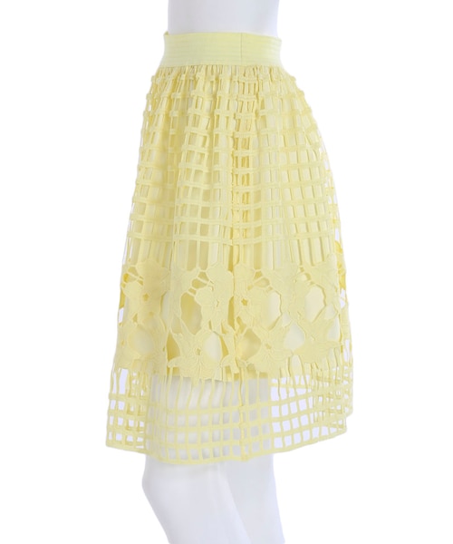 MERCURYDUO（マーキュリーデュオ）の「【DUO】 格子レースギャザースカート（スカート・レディース・オフホワイト/ライトイエロー/ネイビー/ラベンダー・F）」の10枚目の写真