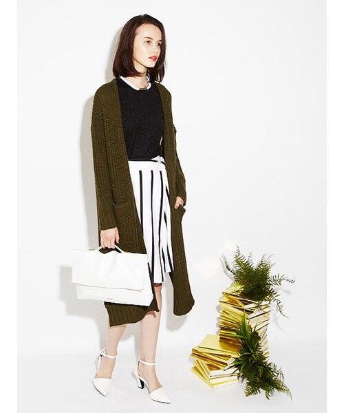 MURUA（ムルーア）の「【FEMININE】カバーベルトパンプス（シューズ・レディース・ホワイト/ブラック/イエロー/ゴールド）」の9枚目の写真