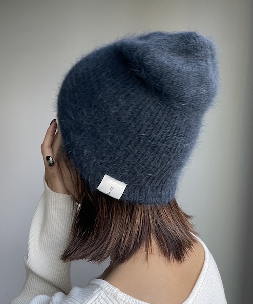 CAPRICIEUX LE'MAGE（カプリシューレマージュ）の「アンゴラビーニー（ニットキャップ/ビーニー・レディース・オフホワイト/グレージュ/ネイビー/ブラック・F）」の4枚目の写真