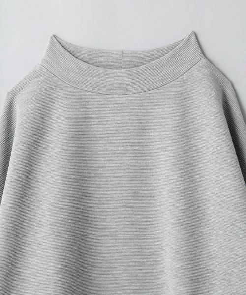 JEANASIS（ジーナシス）の「リップルハイネックZIPプルオーバー（トップス・レディース・オフホワイト/ブラック/グレー・FREE）」の5枚目の写真