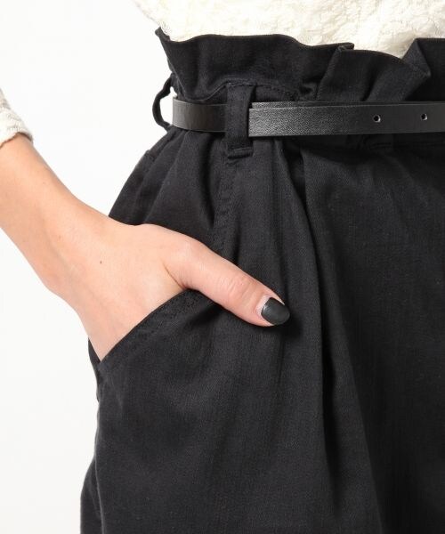 Heather（ヘザー）の「【通常販売開始】ベルトツキカラースカート（スカート・レディース・ホワイト 08/ブラック 09/カーキ 78・Ｓ/Ｍ）」の7枚目の写真