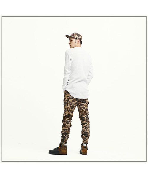 ROMANTIC CROWN（ロマンティッククラウン）の「GOOD LIFE WAFFLE CREWNECK WHT（その他・メンズ・기타）」の3枚目の写真