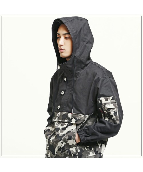 ROMANTIC CROWN（ロマンティッククラウン）の「WORLD CAMO PULLOVER BLK（その他・メンズ・기타）」の6枚目の写真