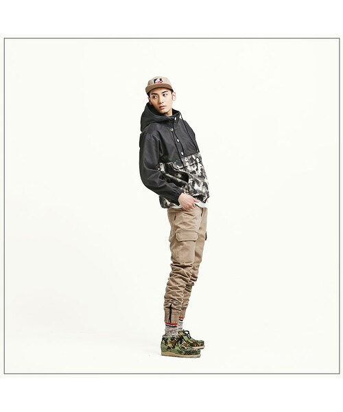 ROMANTIC CROWN（ロマンティッククラウン）の「WORLD CAMO PULLOVER BLK（その他・メンズ・기타）」の3枚目の写真