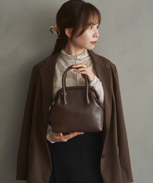 gem_by russet シェイプハンドバッグ ブラック russet（ラシット）の「《gem_by russet》シェイプハンドバッグ