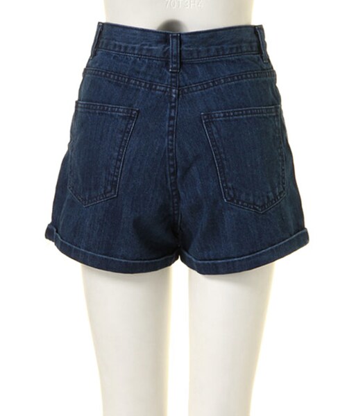 EMODA（エモダ）の「ロールUP ハイウエスト DENIM ショートパンツ（パンツ・レディース・ホワイト/アイスブルー/インディゴ・XS/S/M）」の5枚目の写真