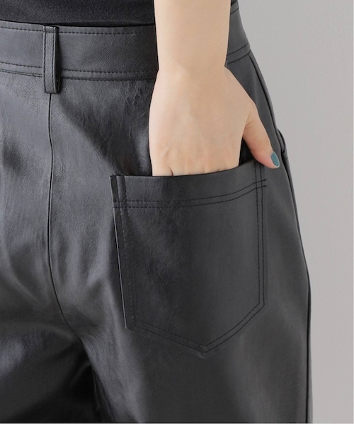 AP STUDIO（エーピーストゥディオ）の「fake leather wide leg Pants