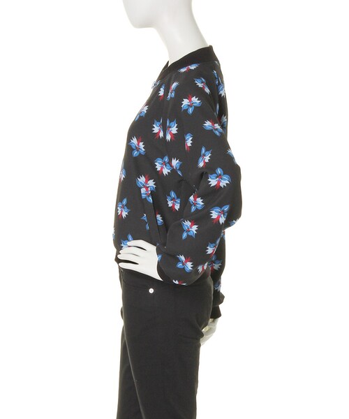 jouetie（ジュエティ）の「JAPANESE FLOWER 2WAYブルゾン（ジャケット/アウター・レディース・オフホワイト/ブラック・M）」の4枚目の写真