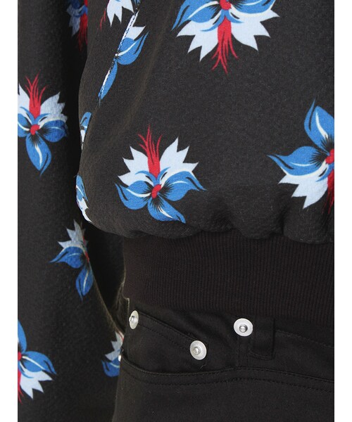 jouetie（ジュエティ）の「JAPANESE FLOWER 2WAYブルゾン（ジャケット/アウター・レディース・オフホワイト/ブラック・M）」の8枚目の写真