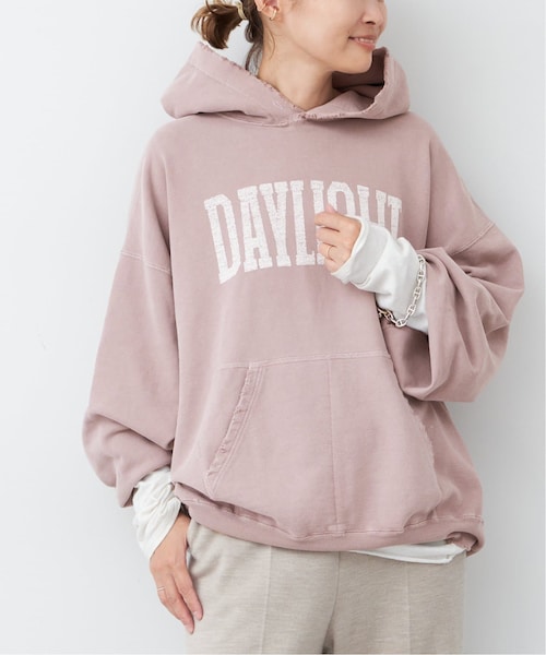 Deuxieme Classe（ドゥーズィエムクラス）の「Endear hood