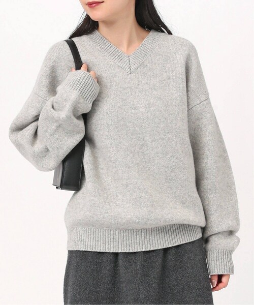 AP STUDIO(エーピーストゥディオ)の「《予約》wool Vneck Pullover AP STUDIO(エーピーストゥディオ)の「《予約》wool Vneck Pullover