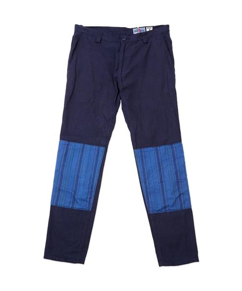 BLUE BLUE JAPAN(ブルーブルージャパン)の「藍染布拼接合身長褲(パンツ・メンズ・藍・M/L)」の1枚目の写真