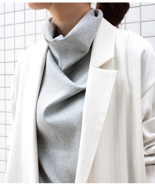 ADAM ET ROPE'（アダムエロペ）の「【先行予約】ピンストジョーゼットチェスターコート　15SS【春の新作】（ジャケット・レディース・ベージュ/ネイビー・36/38）」の7枚目の写真