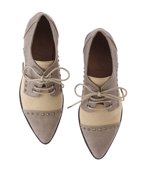 Ungrid（アングリッド）の「【Casual】ｽﾀｯｽﾞｺﾝﾋﾞﾌﾗｯﾄｼｭｰｽﾞ（シューズ・レディース・ベージュ/カーキ・S/M/L）」の3枚目の写真