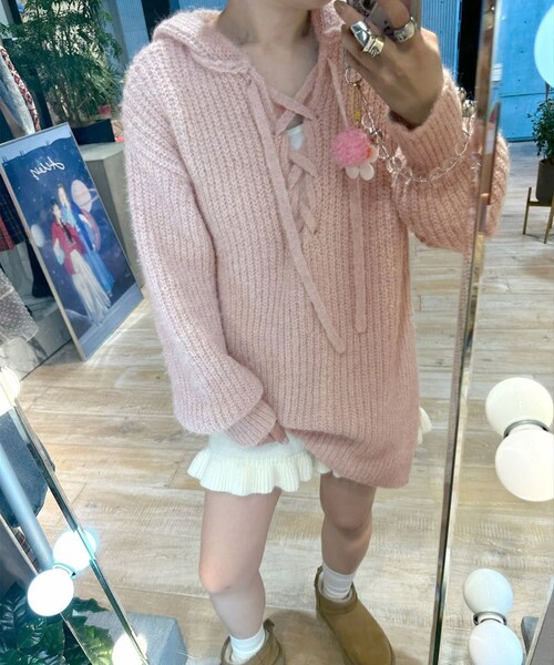 w closet（ダブルクローゼット）の「【Alley】レースアップフーディ