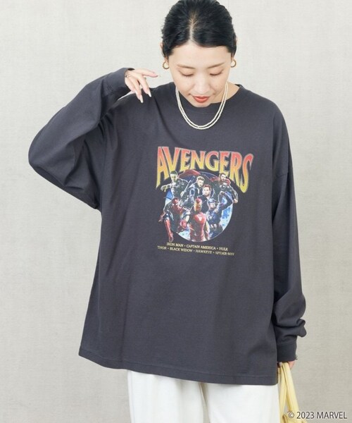Disney（ディズニー）の「別注 / MARVEL Avengers / Vintage Tシャツ【限定展開】（その他・メンズ・オフホワイト/ブラック・FREE）」の6枚目の写真