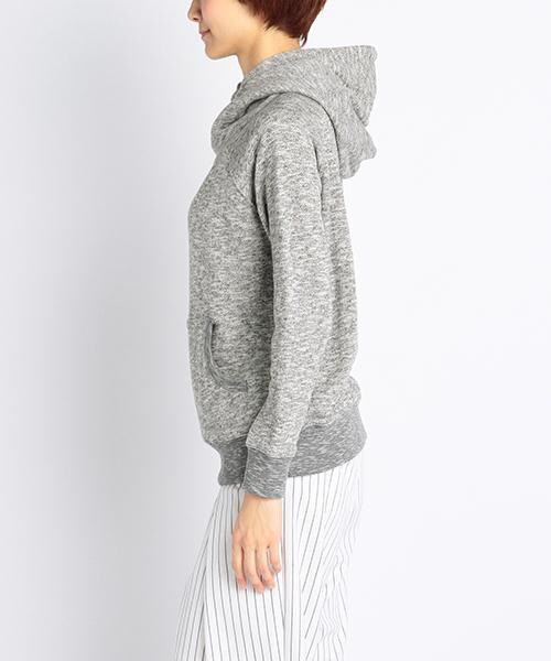 DOUBLE NAME（ダブルネーム）の「ボタン付きボリューム衿パーカー（トップス・レディース・ブルー/チャコールグレー/オフシロ・FREE）」の4枚目の写真