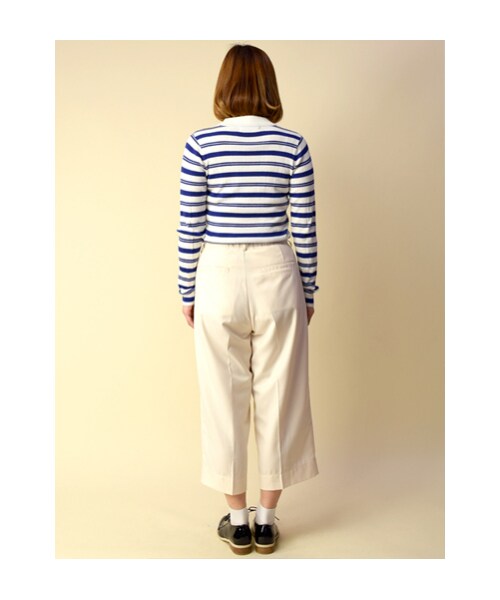 w closet(ダブルクローゼット)の「ツイル7分丈ワイドクロップドタックパンツ(パンツ・レディース・アイボリー/ネイビー・FREE)」の5枚目の写真