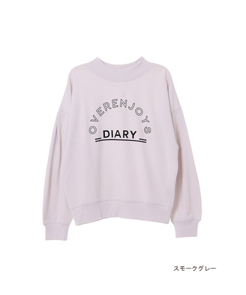 w closet（ダブルクローゼット）の「ボリューム袖プリント入り裏毛プルオーバー（トップス・レディース・オフホワイト/グレー/スモークグレー/D.ブルー・FREE）」の4枚目の写真