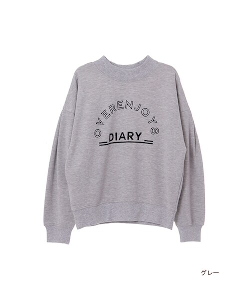 w closet（ダブルクローゼット）の「ボリューム袖プリント入り裏毛プルオーバー（トップス・レディース・オフホワイト/グレー/スモークグレー/D.ブルー・FREE）」の3枚目の写真