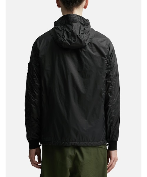 STONE ISLAND（ストーンアイランド）の「Q0325 Hooded Light Jacket