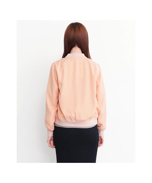 KBF（ケイビーエフ）の「ベーシックブルゾン（ジャケット/アウター・レディース・PINK/BEIGE/BLACK・one）」の9枚目の写真