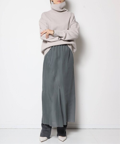 MUSE de Deuxieme classe（ミューズデドゥーズィエムクラス）の「*rib