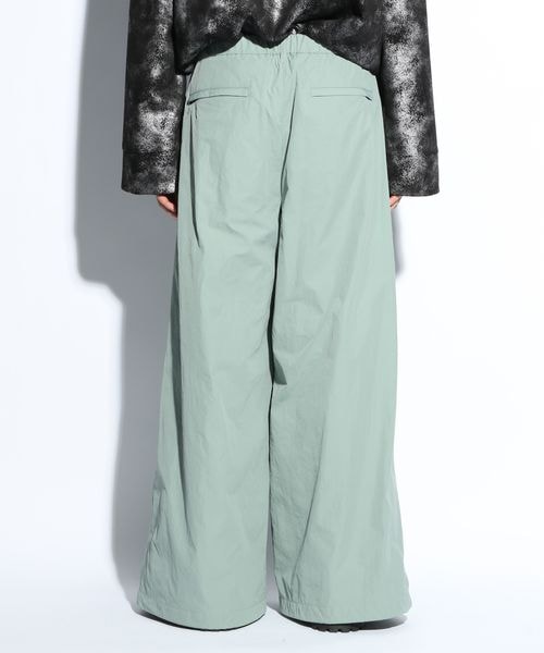 HARE（ハレ）の「DABOルーズナイロンパンツ（パンツ・メンズ・ブラック09/グレー16/グリーン70・FREE）」の17枚目の写真