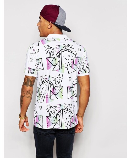 asos（エイソス）の「ASOS Polo Shirt With All Over Print And Contrast Pockets（ポロシャツ・メンズ・white・XXXL/L-Chest 40-42"/M-Chest 38-40"/S-Chest 36-38"/XL-Chest 42-44"/XS-Chest 34-36"/XXL-Chest 44-46"/XXS-Chest 32-34"/XXXS-Chest 30-32in (76-81cm)）」の3枚目の写真