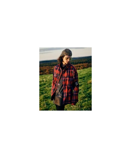 glamb（グラム）の「GB0124/SH03 : Slight Flower Shirts / スライト
